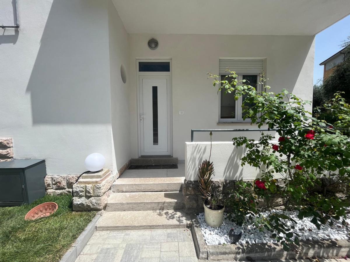 Casa Teresa Διαμέρισμα Ρίβα ντελ Γκάρντα Εξωτερικό φωτογραφία